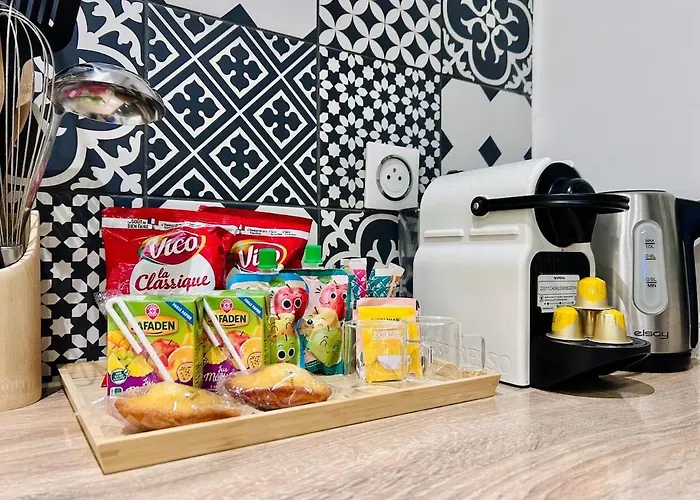 Old Town Discovery-breakfast-central-self Check-in *